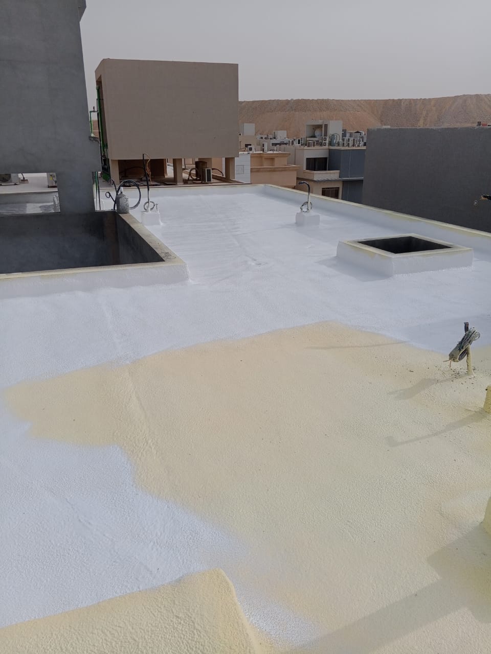 عزل أسطح فوم بالرياض